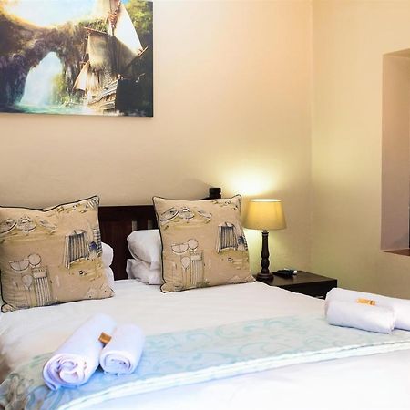 The Tides Inn Bed And Breakfast Durban Exterior photo